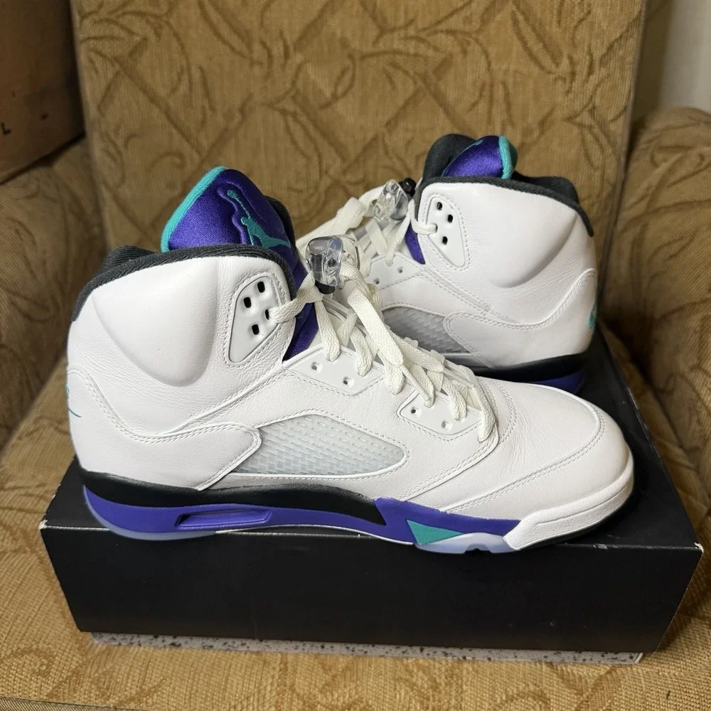 Air Jordan 5 Retro Grape 2025 HQ7978-100 Sneakers Size 10 Brand New
